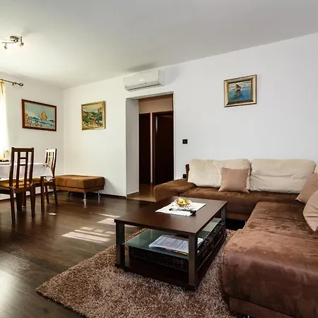 Premium Near Center And With Parking Krk Town